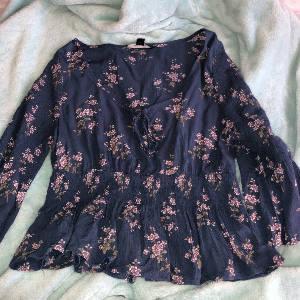 Long sleeve top
